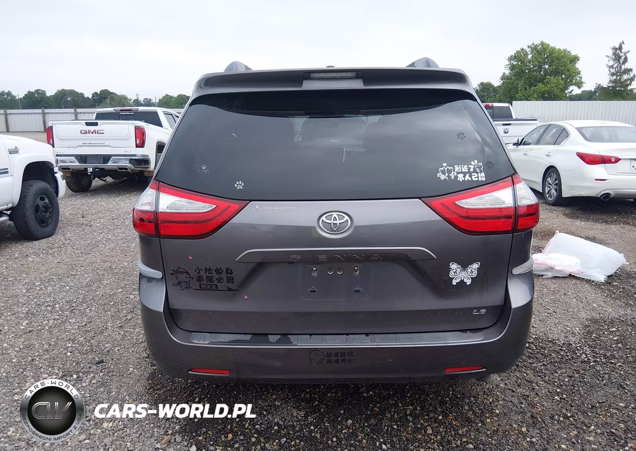 2016 Toyota Sienna Le 8 Passenger VIN:5TDKK3DC0GS754502 - 17