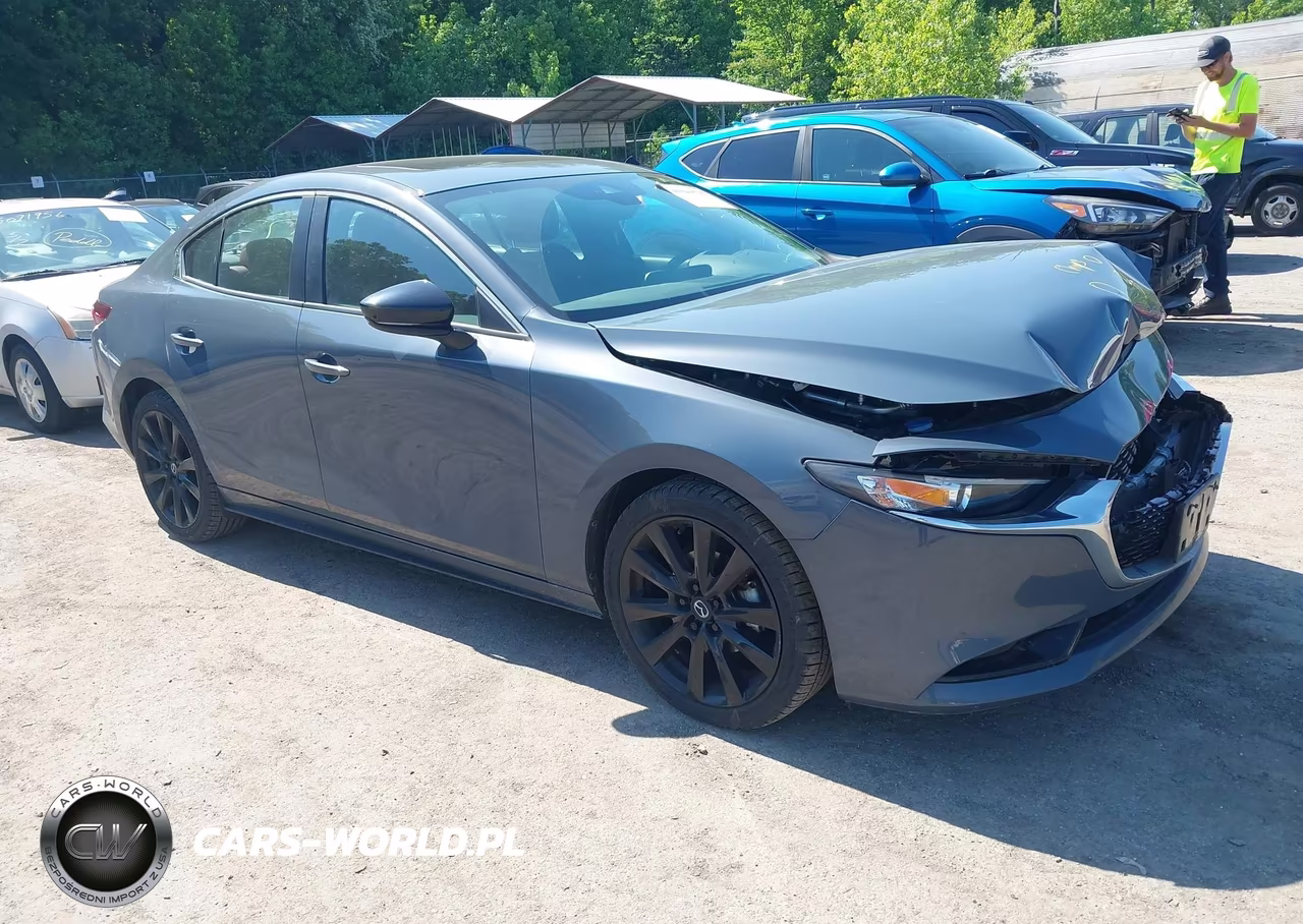 2022 Mazda Mazda3 Carbon Edition – zdjęcie 1 z 16