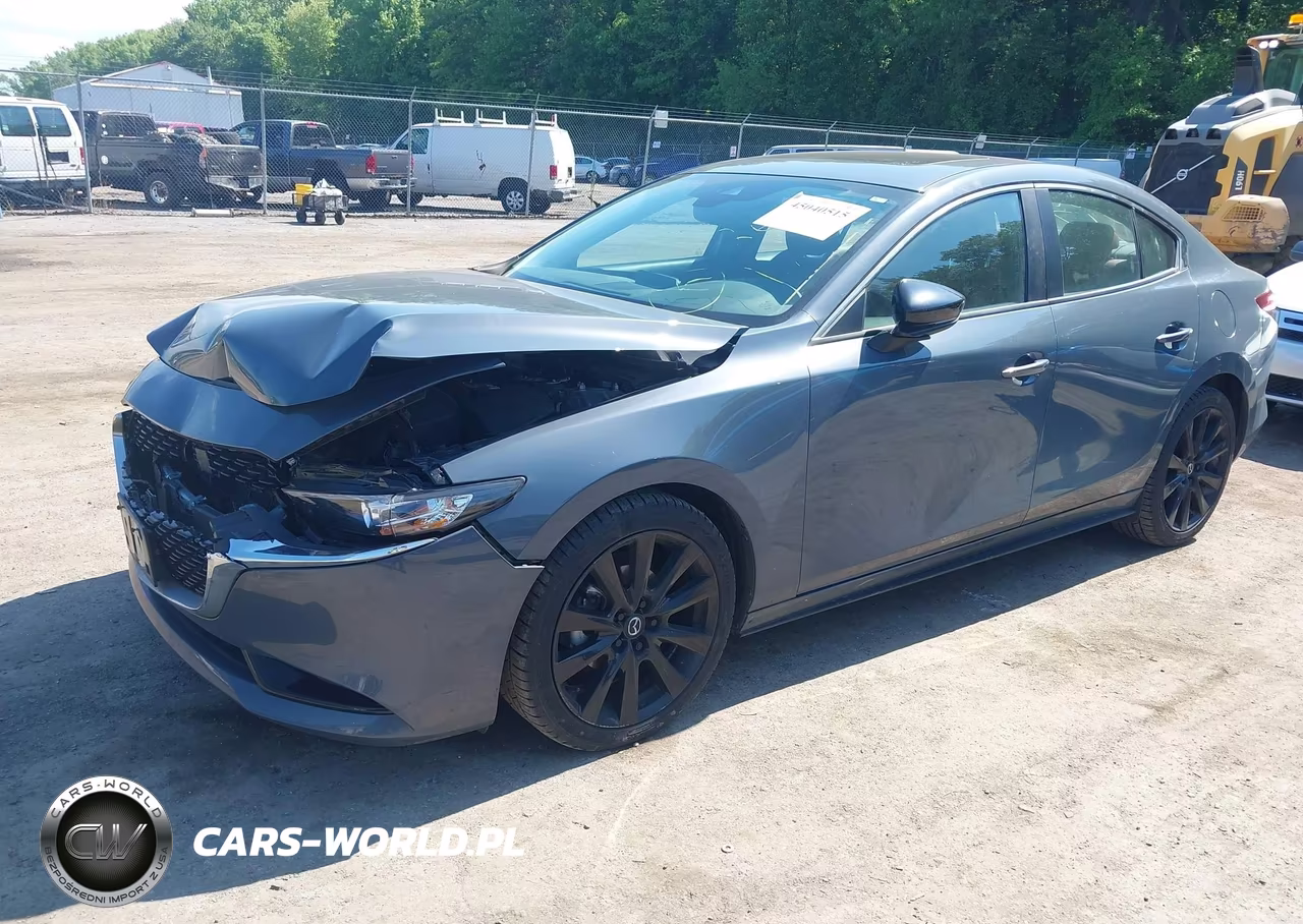 2022 Mazda Mazda3 Carbon Edition VIN:3MZBPACL4NM308662 - 2