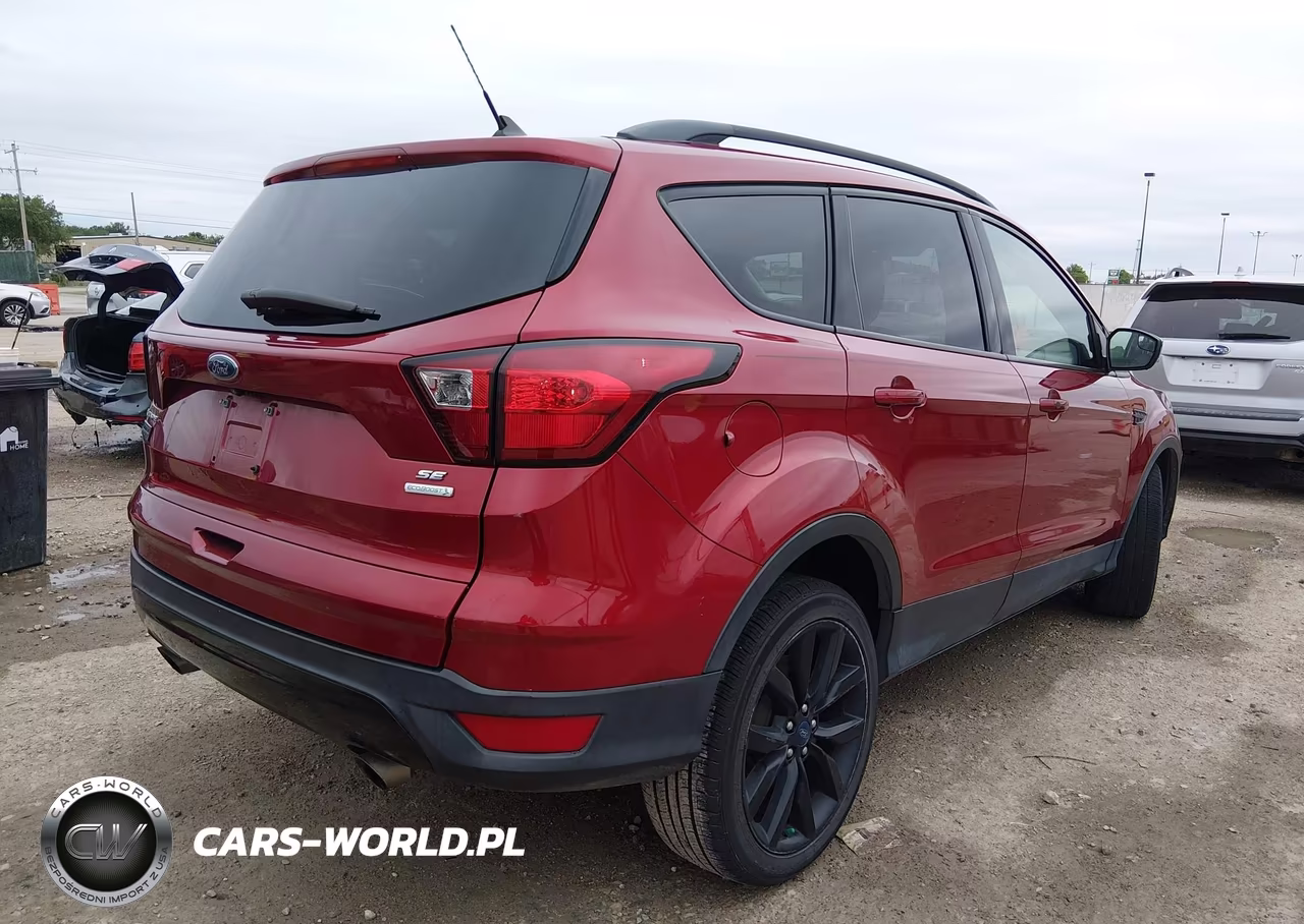 2019 Ford Escape Se VIN:1FMCU0GD7KUA96744 - 4