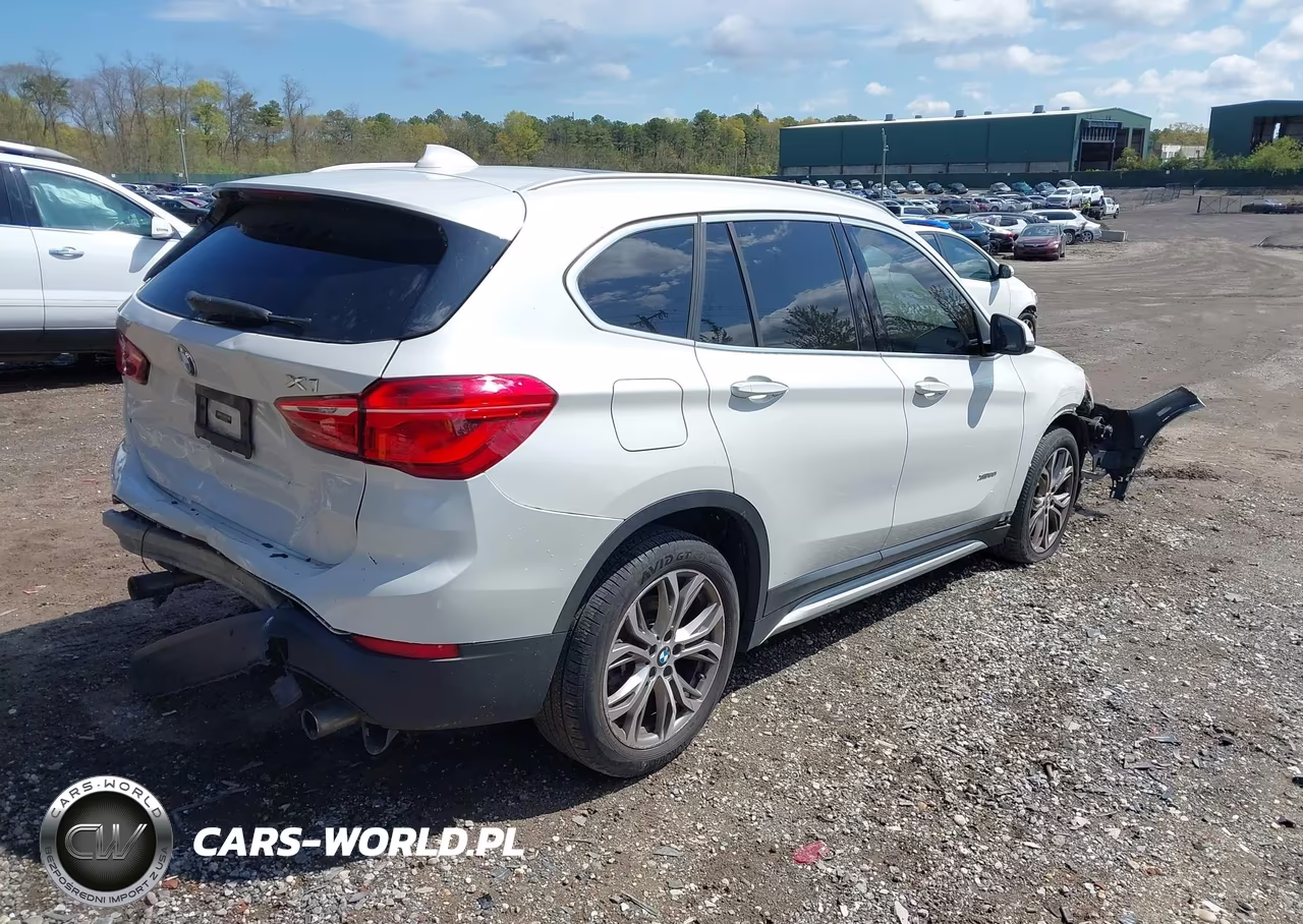 2017 BMW X1 xDrive28I VIN:WBXHT3C35H5F78729 - 4