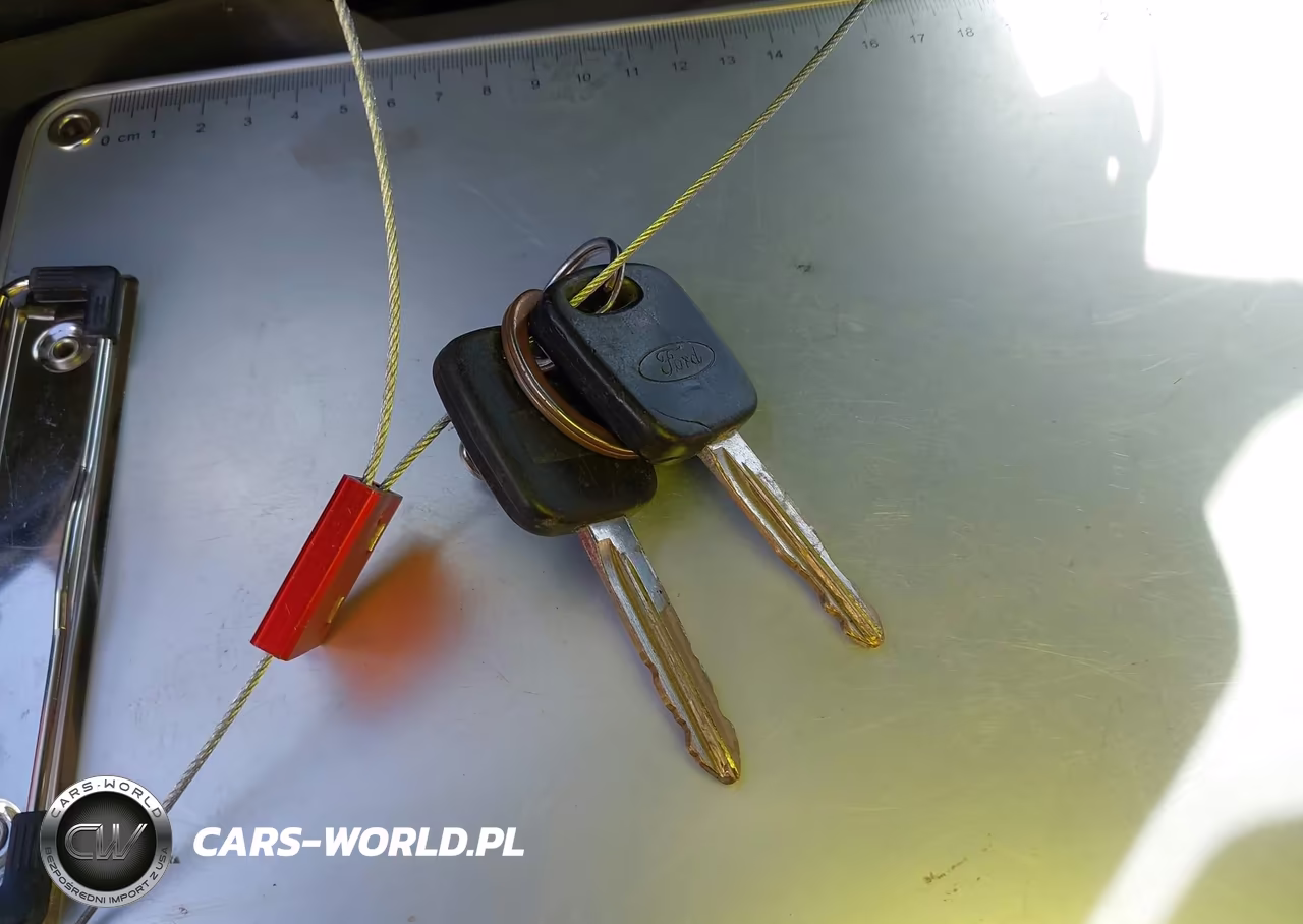 2000 Ford Focus Se VIN:1FAHP3434YW254443 - 11