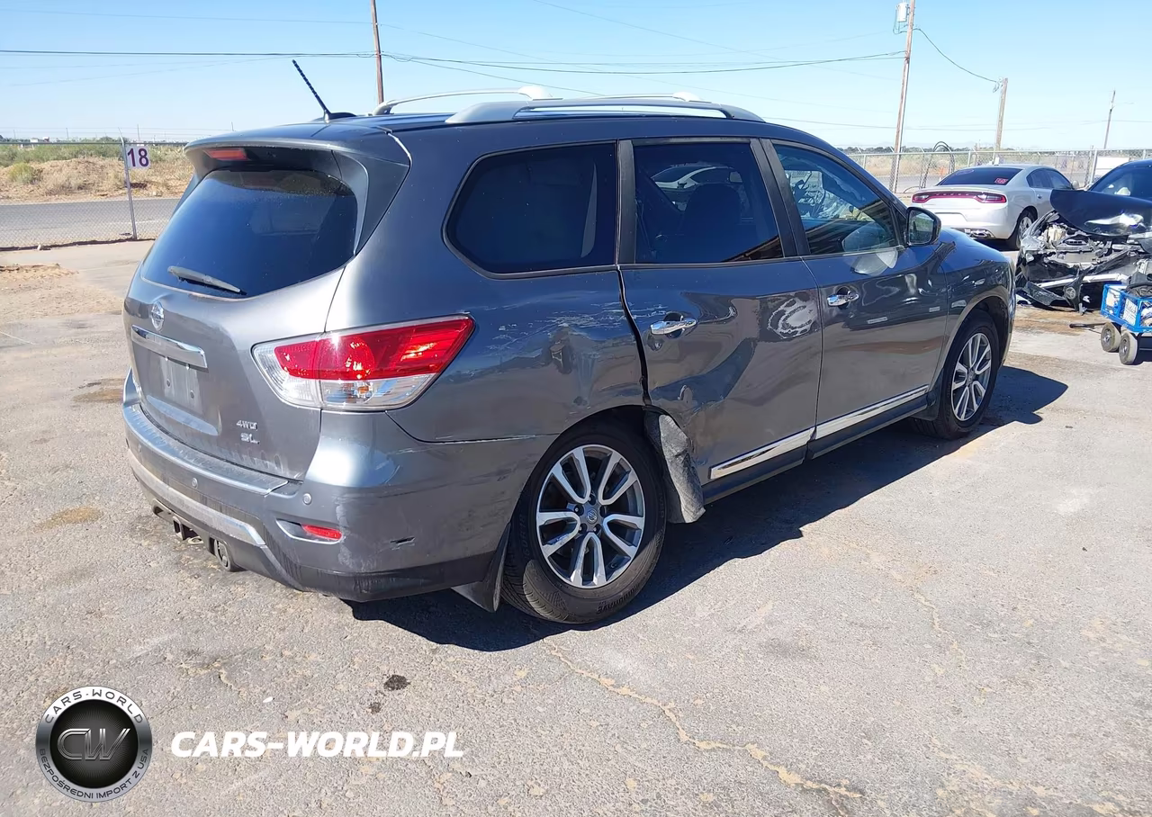 2015 Nissan Pathfinder Sl VIN:5N1AR2MM4FC676778 - 4