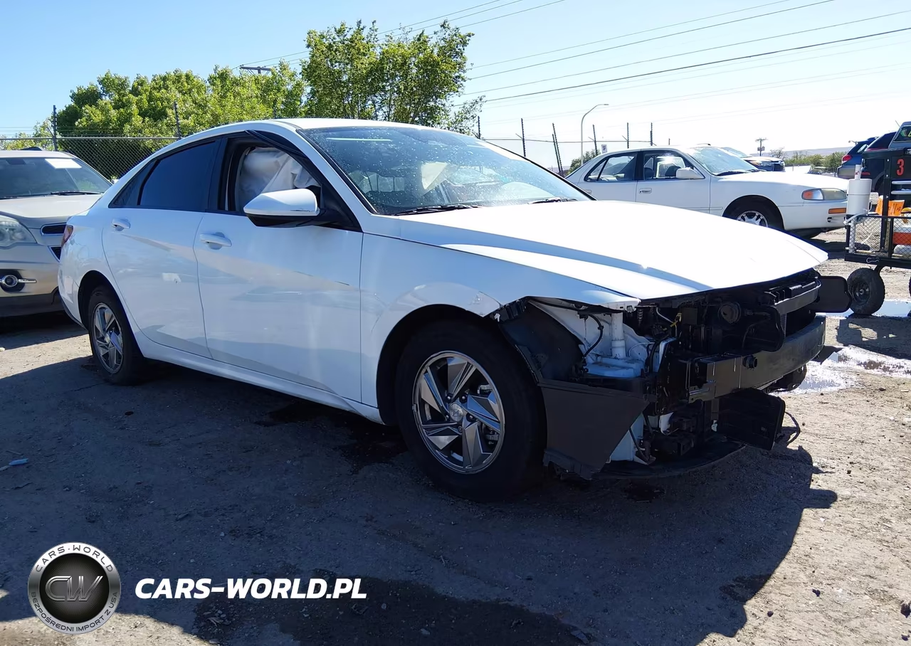 2025 Hyundai Elantra Se – zdjęcie 1 z 16
