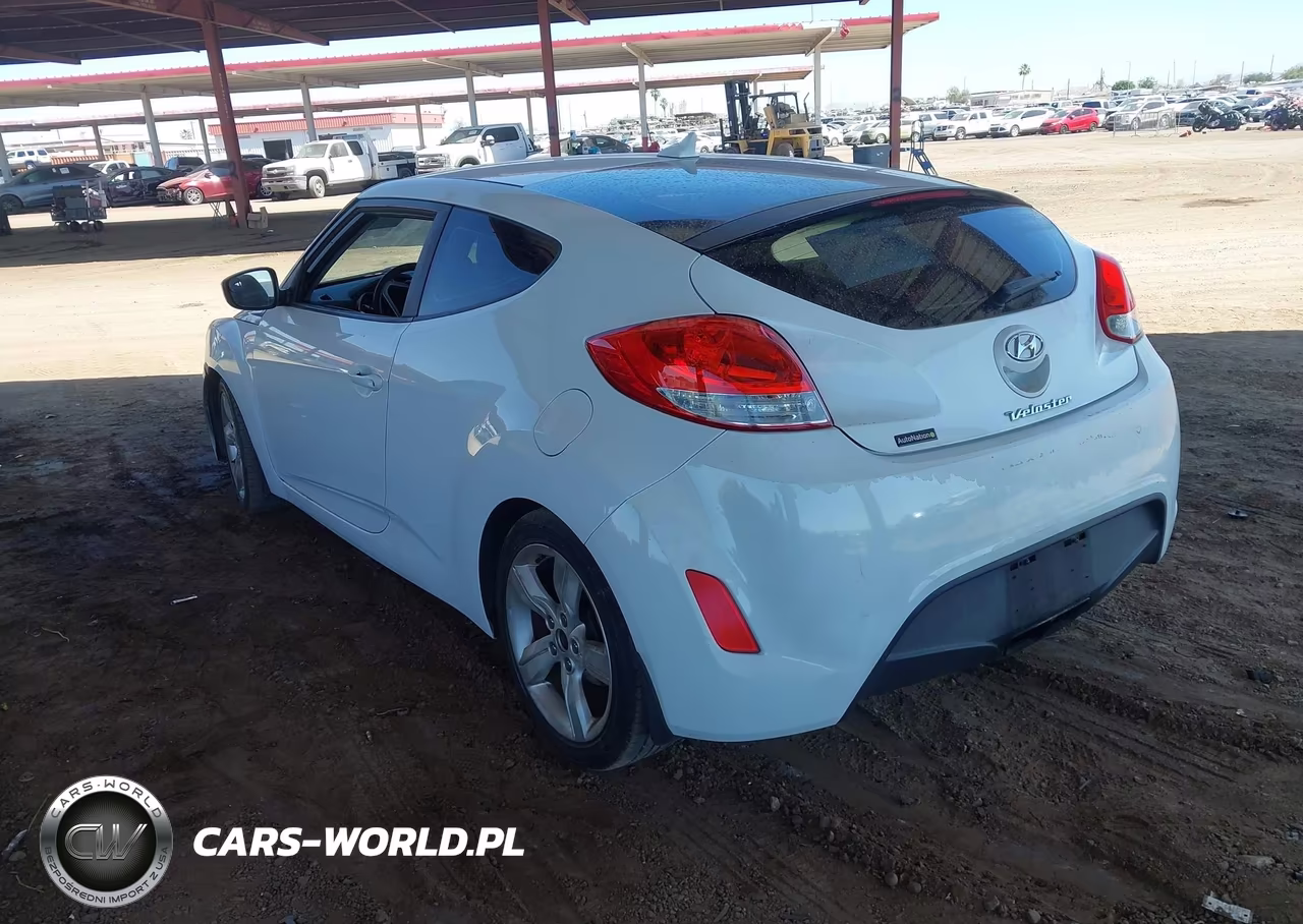 2012 Hyundai Veloster Base W-Gray VIN:KMHTC6AD2CU066048 - 3