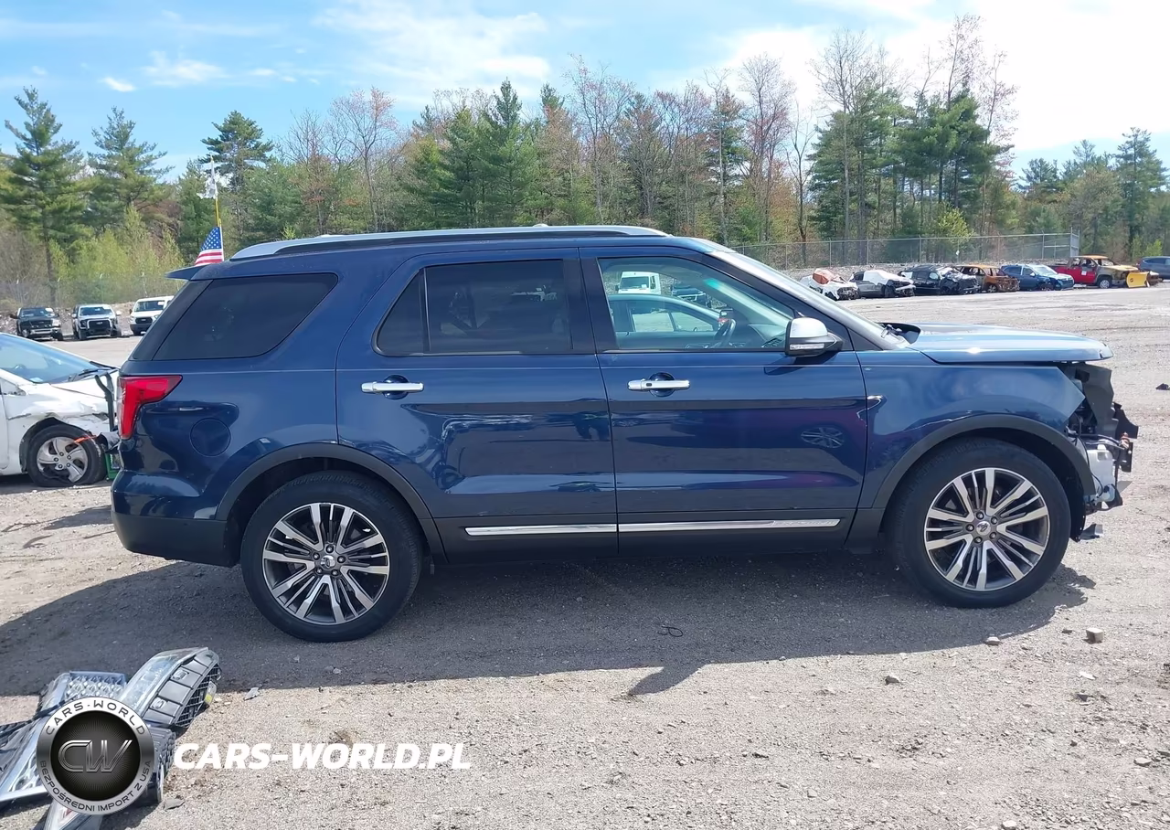 2016 Ford Explorer Platinum VIN:1FM5K8HT2GGB76963 - 14