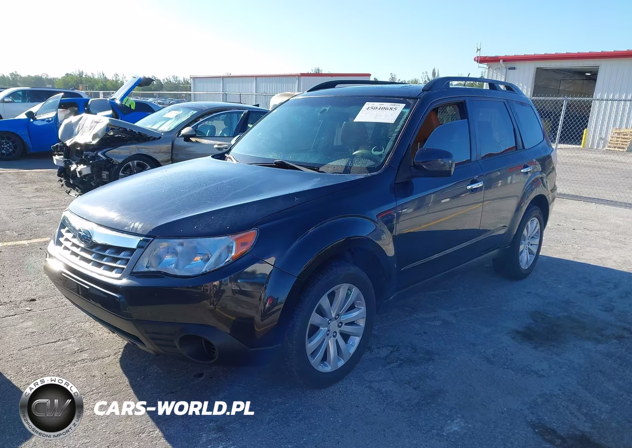 2011 Subaru Forester 2.5X Premium VIN:JF2SHBDCXBH745183 - 2