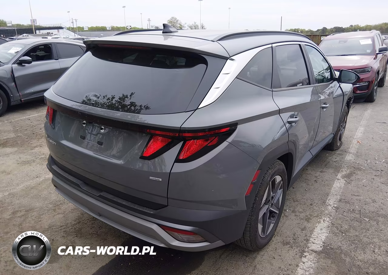 2026 Hyundai Tucson Sel VIN:5NMJBCDE7TH691585 - 4