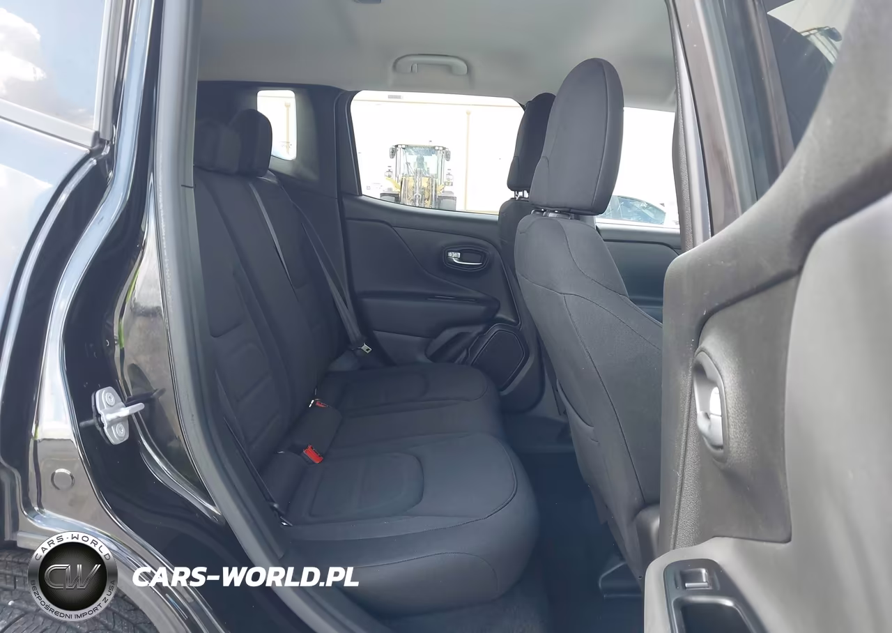 2022 Jeep Renegade Latitude 4X4 VIN:ZACNJDB14NPN83204 - 8