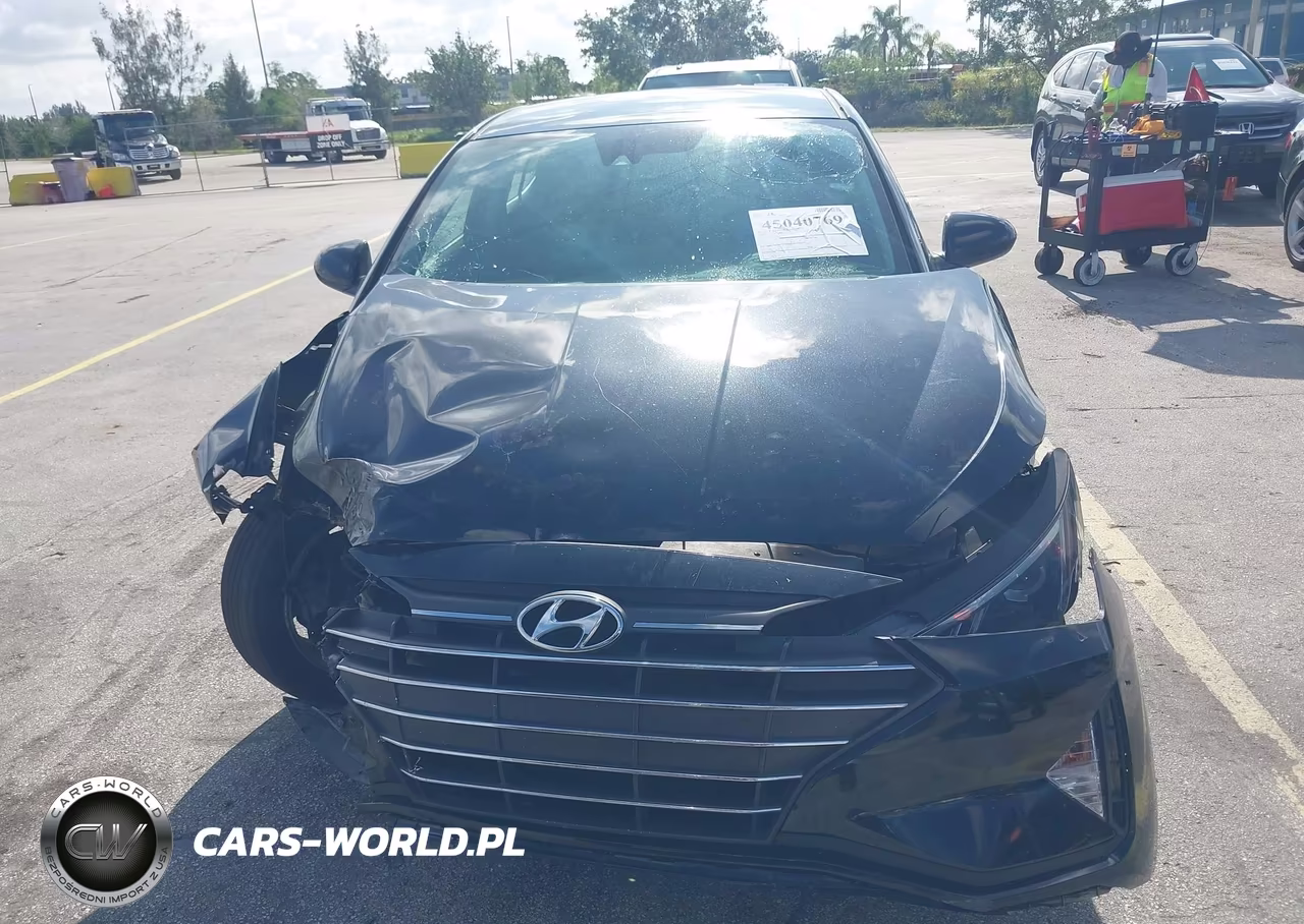 2019 Hyundai Elantra Sel VIN:5NPD84LF9KH486718 - 12
