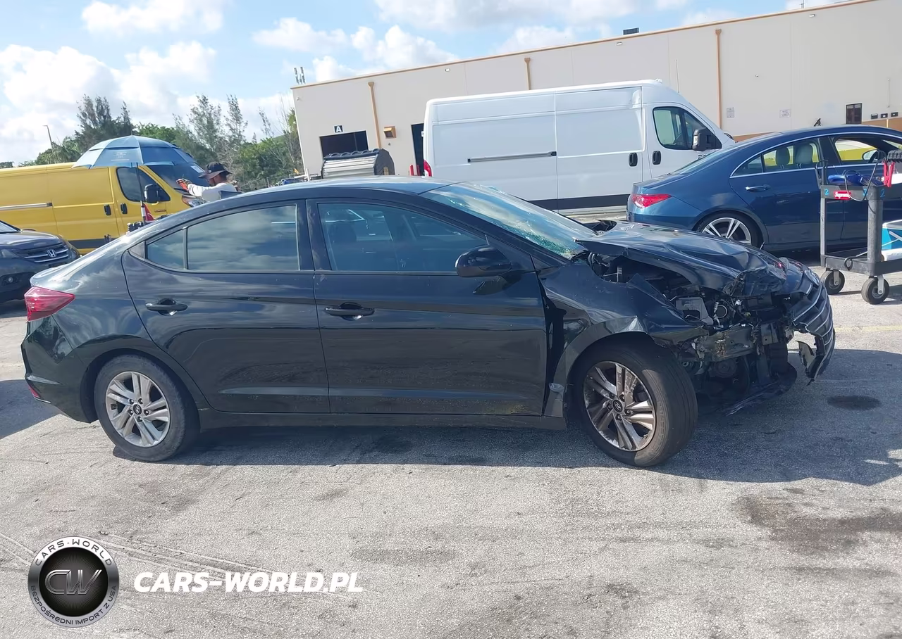 2019 Hyundai Elantra Sel VIN:5NPD84LF9KH486718 - 13
