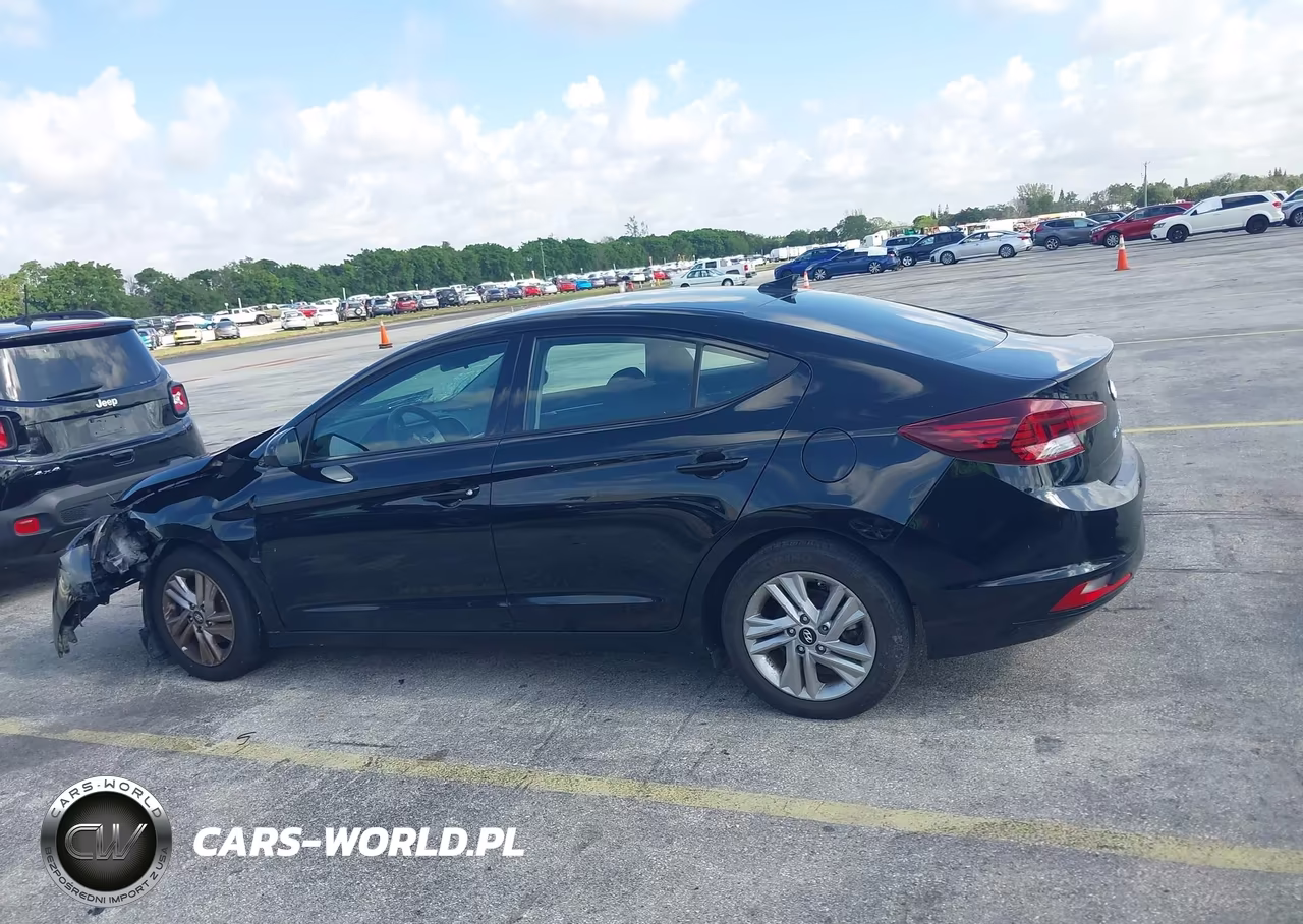 2019 Hyundai Elantra Sel VIN:5NPD84LF9KH486718 - 14