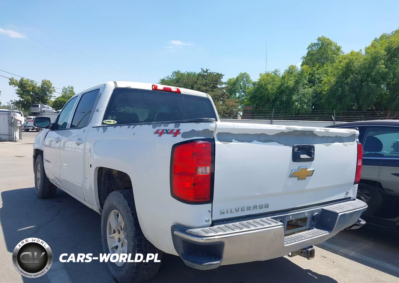 2015 Chevrolet Silverado 1500 1Lt VIN:3GCUKREC1FG291048 - 3