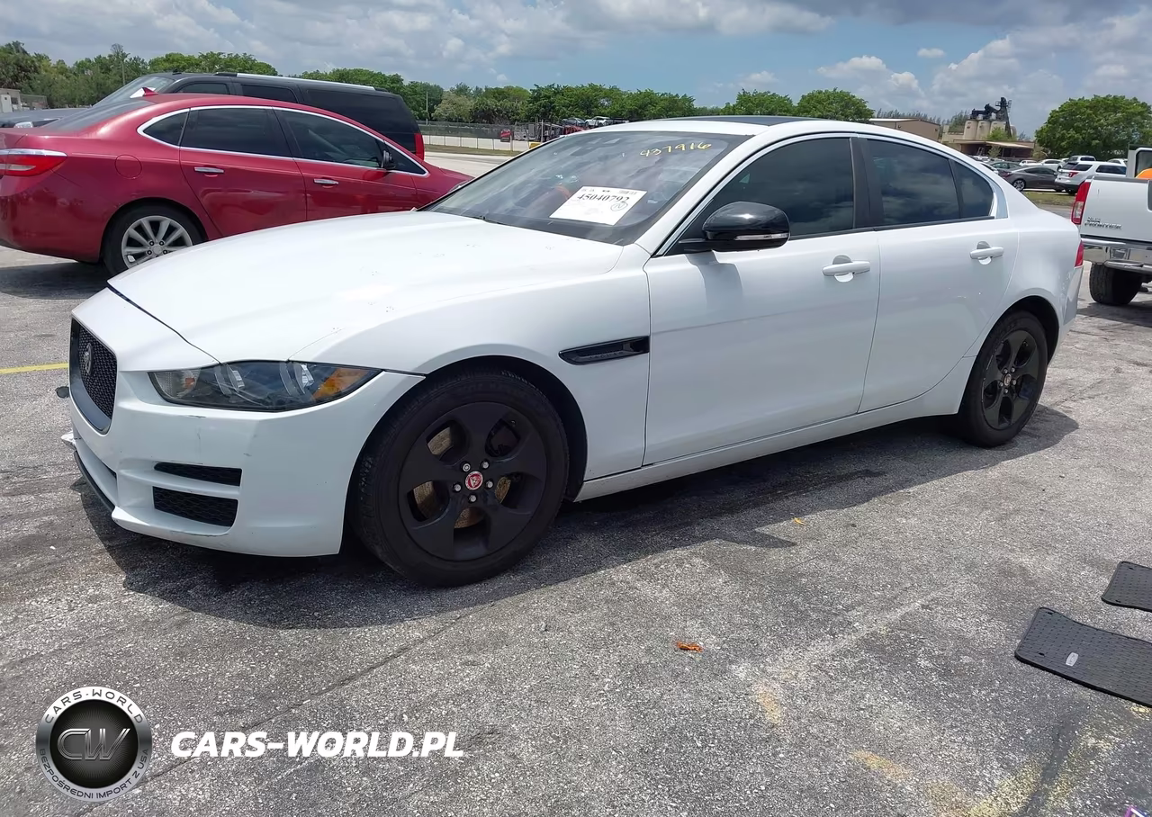 2017 Jaguar Xe 25T VIN:SAJAR4BG4HA962174 - 2