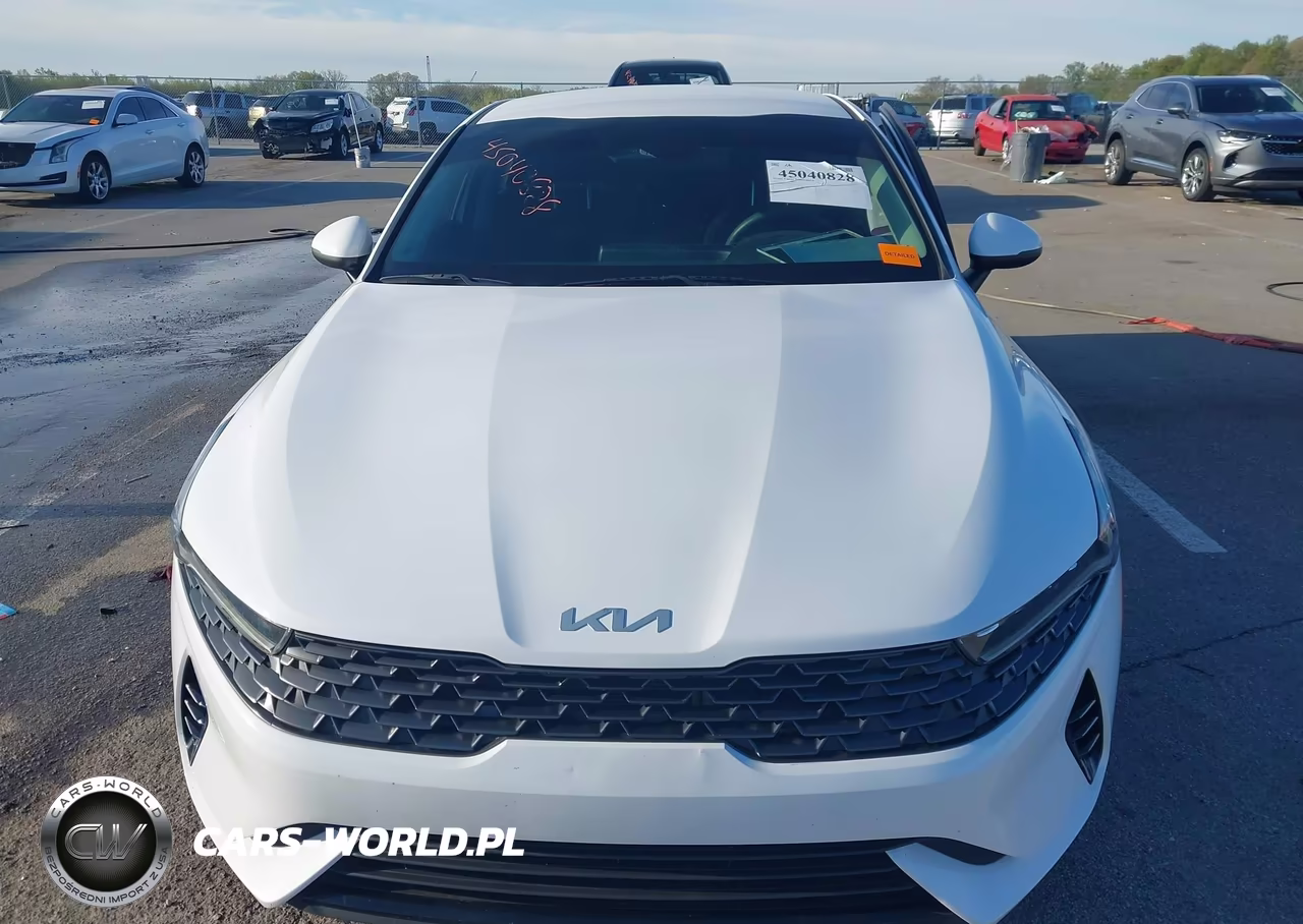 2022 Kia K5 Lxs VIN:5XXG14J24NG130632 - 12