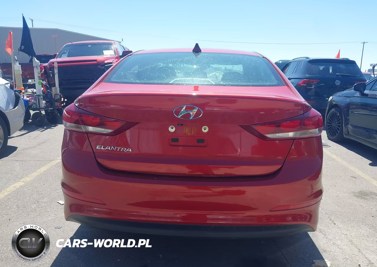 2018 Hyundai Elantra Sel VIN:5NPD84LF7JH278996 - 17