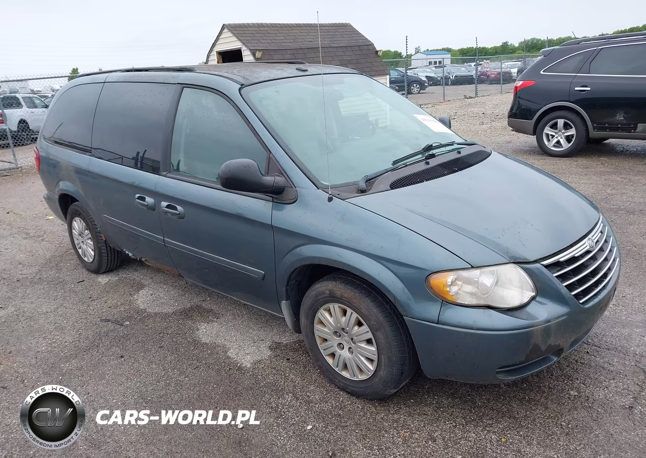 2006 Chrysler Town & Country Lx
