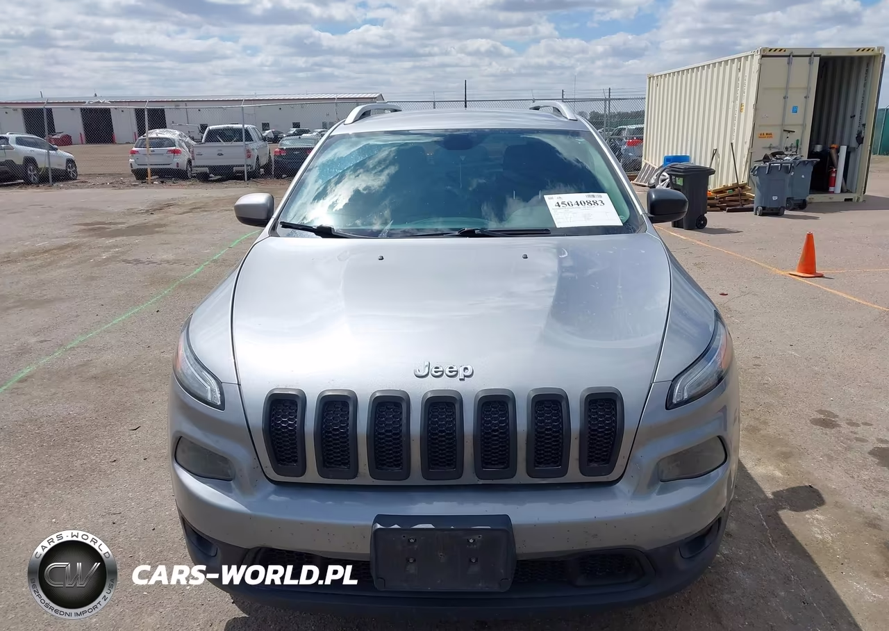 2016 Jeep Cherokee Latitude VIN:1C4PJMCS8GW178553 - 11