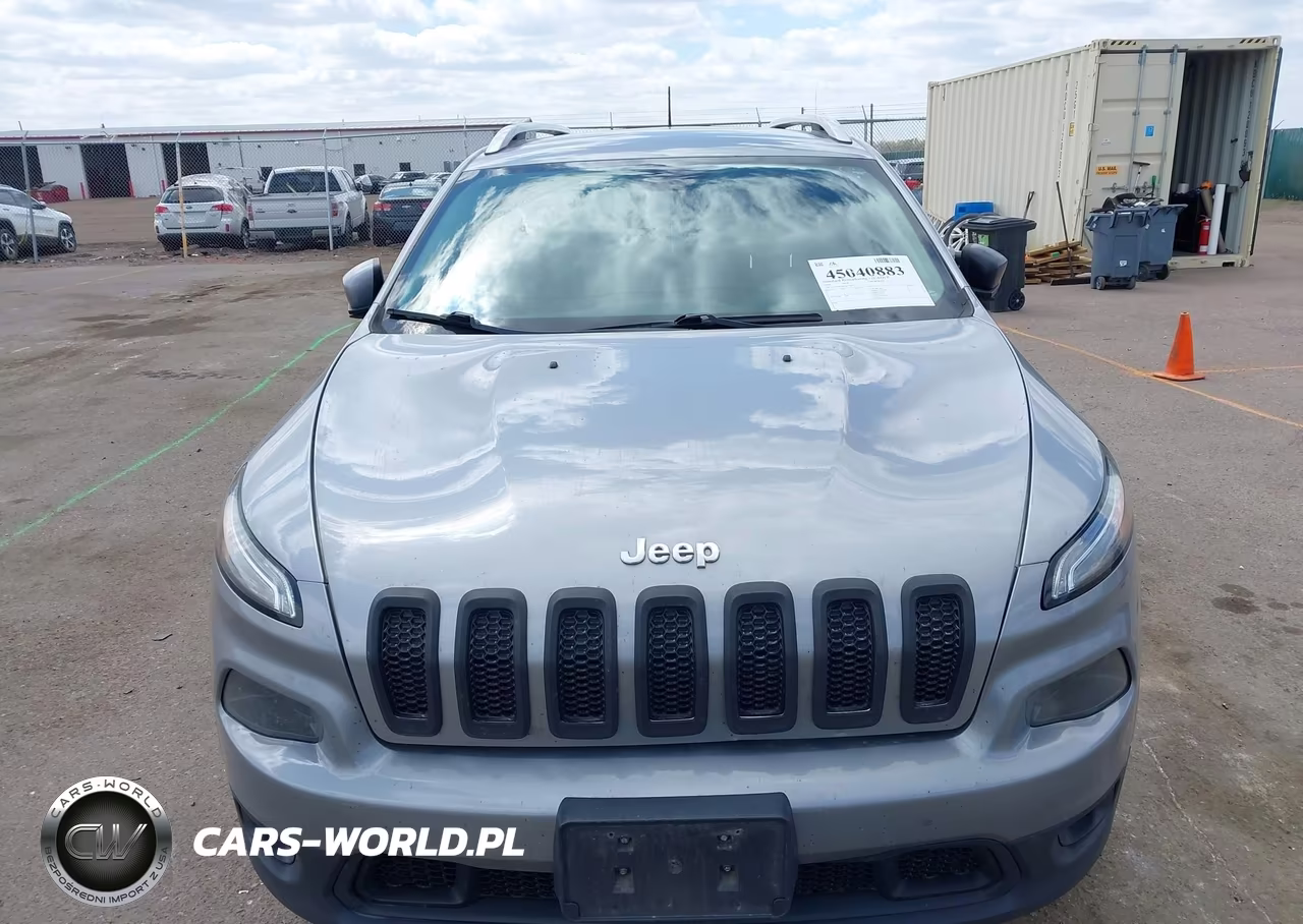 2016 Jeep Cherokee Latitude VIN:1C4PJMCS8GW178553 - 6