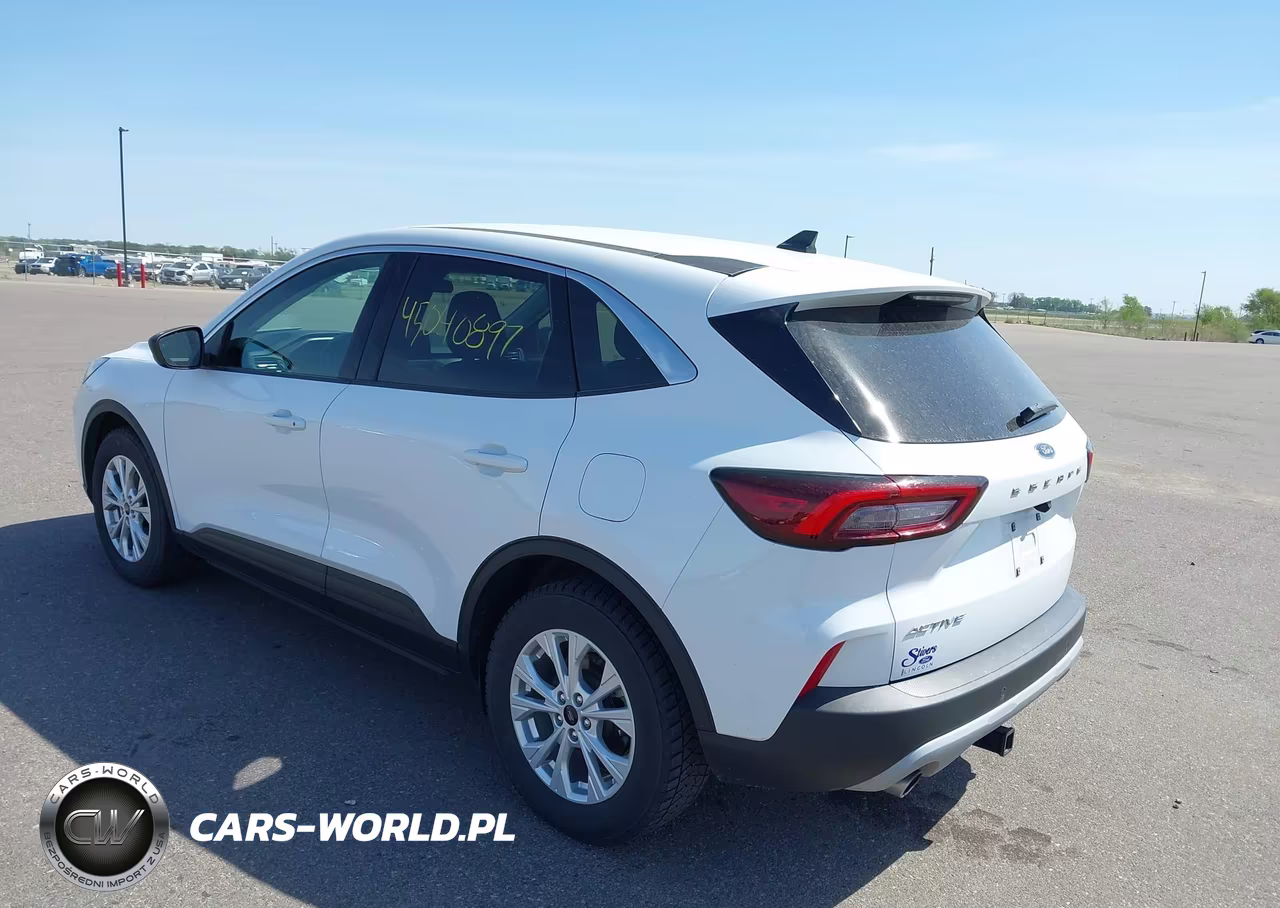 2023 Ford Escape Active VIN:1FMCU0GN9PUA11368 - 3
