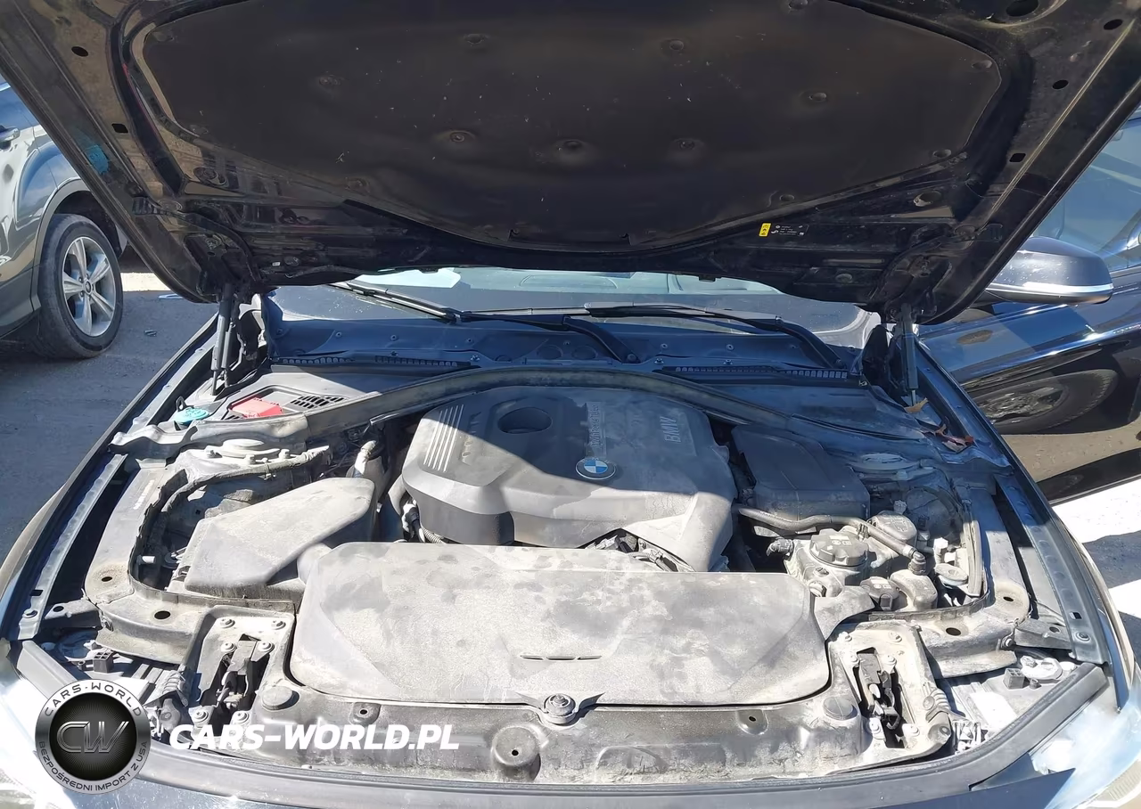 2018 BMW 330I xDrive VIN:WBA8D9G58JNU68301 - 10