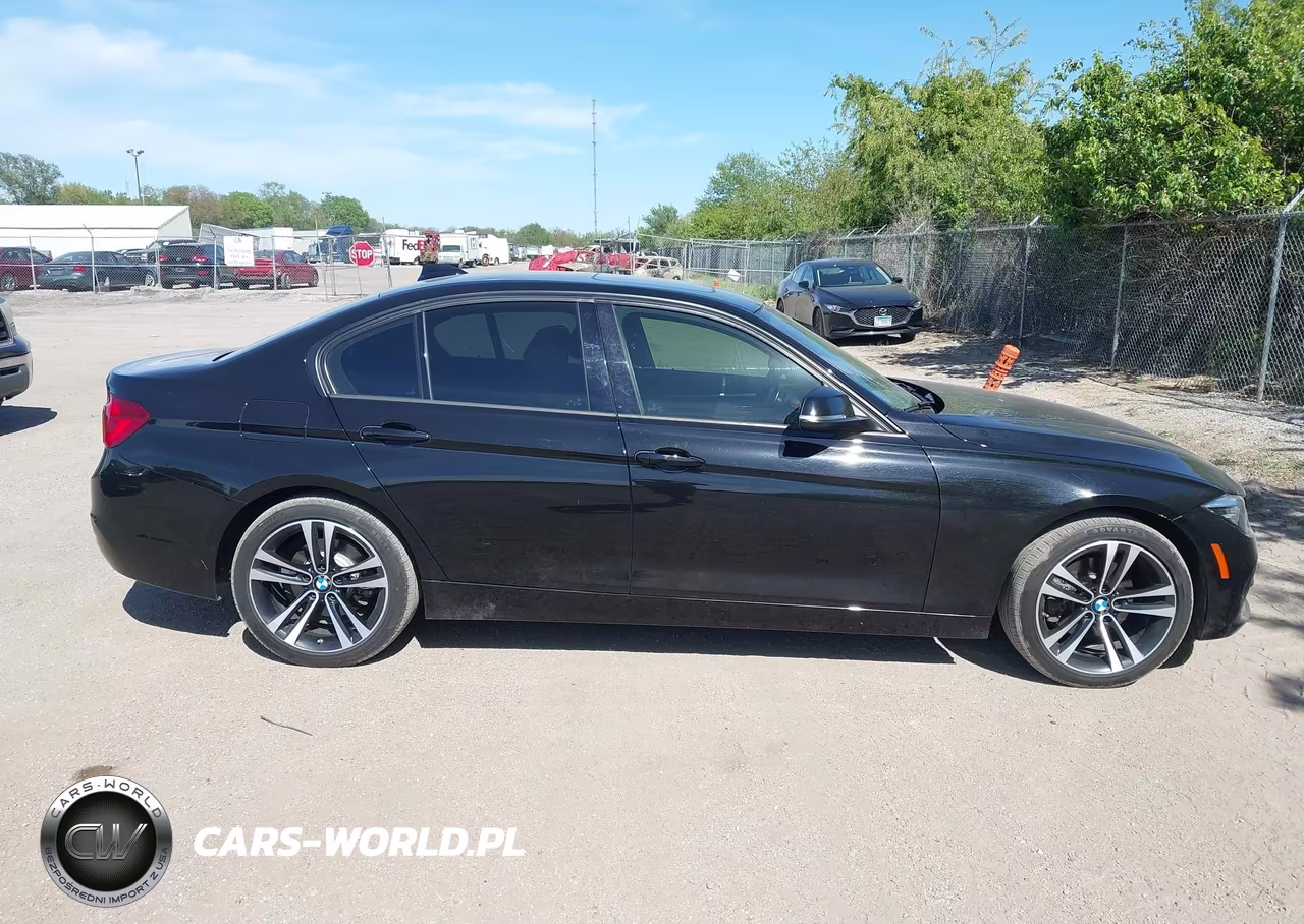 2018 BMW 330I xDrive VIN:WBA8D9G58JNU68301 - 13
