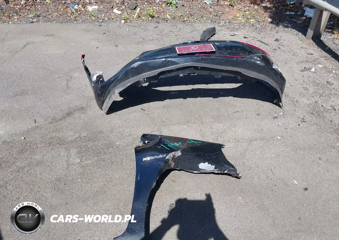 2016 Toyota Prius C Persona Series VIN:JTDKDTB30G1122044 - 12