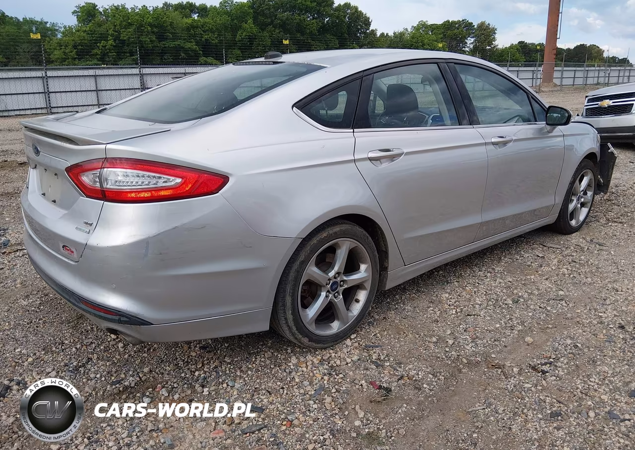 2013 Ford Fusion Se VIN:3FA6P0HRXDR360428 - 4