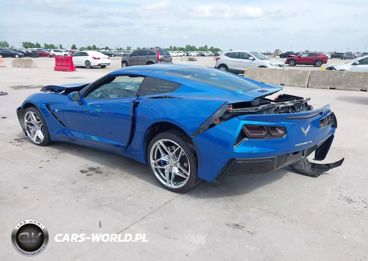 2014 Chevrolet Corvette Stingray Z51 VIN:1G1YM2D71E5104915 - 3