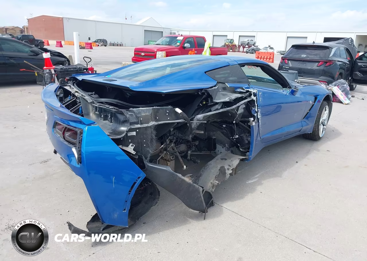 2014 Chevrolet Corvette Stingray Z51 VIN:1G1YM2D71E5104915 - 6