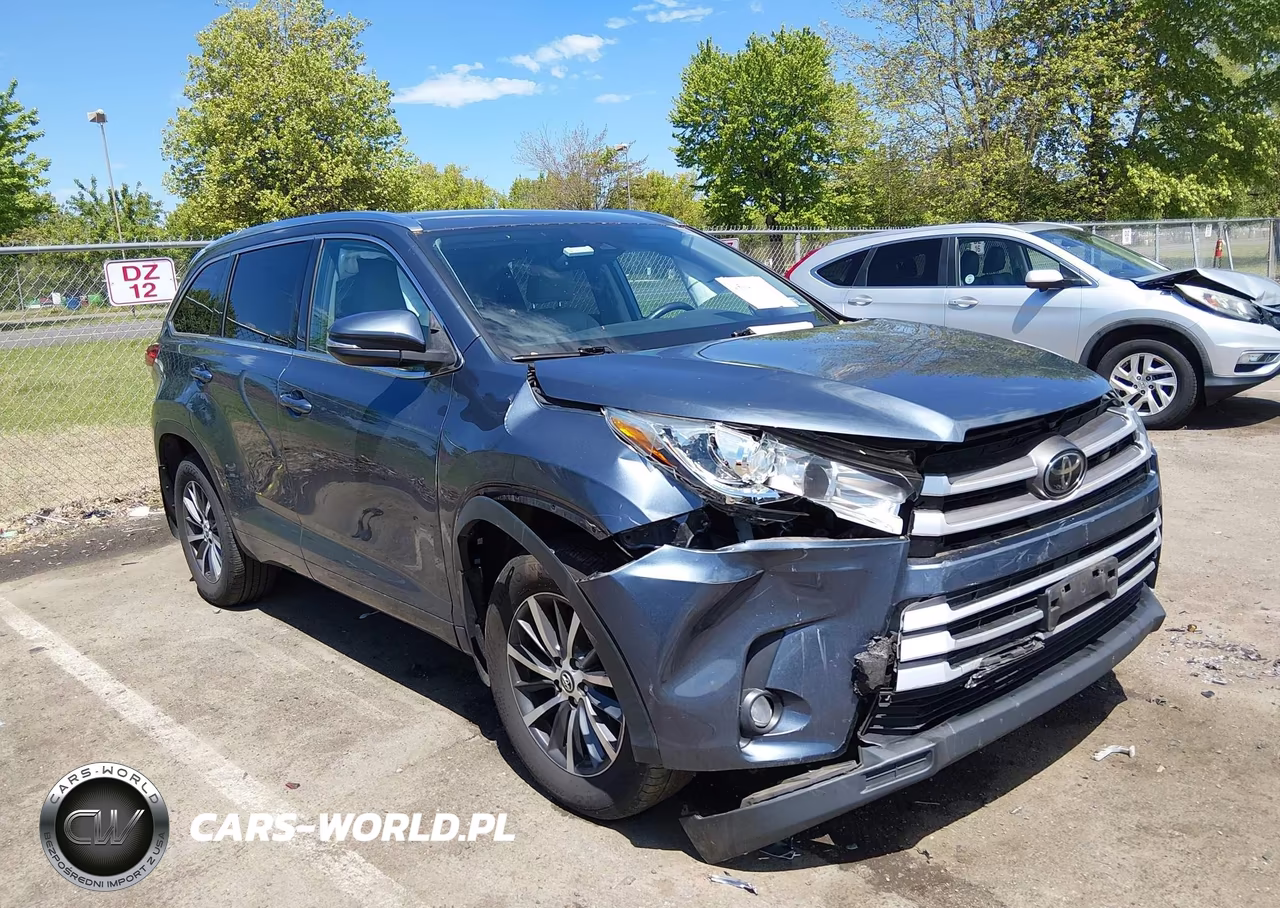 2018 Toyota Highlander Xle – zdjęcie 1 z 16