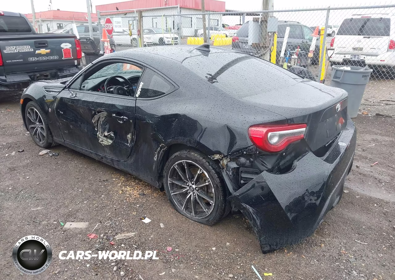 2018 Toyota 86 VIN:JF1ZNAA1XJ8700073 - 3