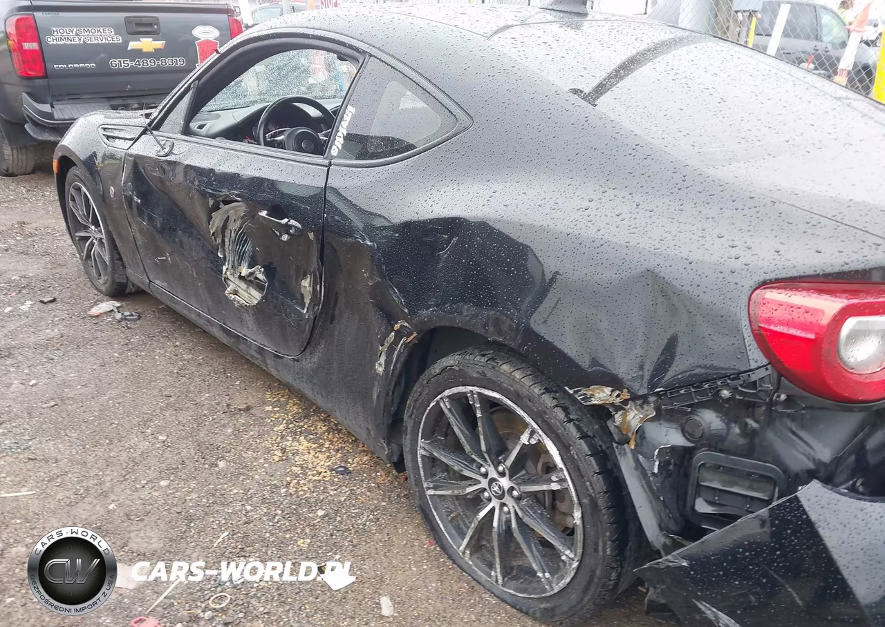 2018 Toyota 86 VIN:JF1ZNAA1XJ8700073 - 6