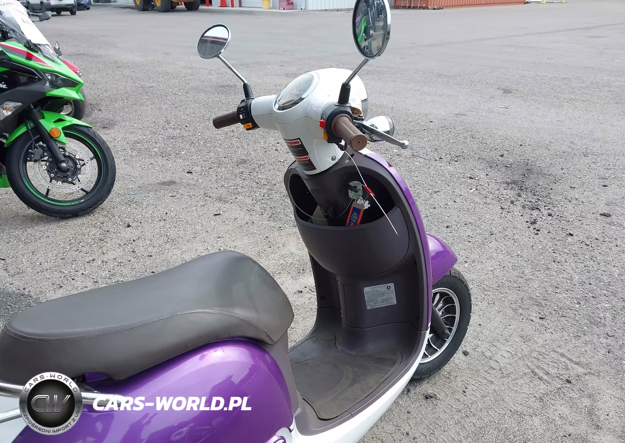 2022 Honey Scooter VIN:L5YACBBM0N1143869 - 5