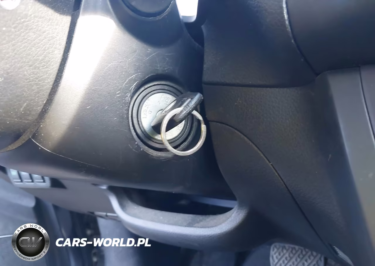 2017 Nissan Sentra S VIN:3N1AB7AP4HY382346 - 11