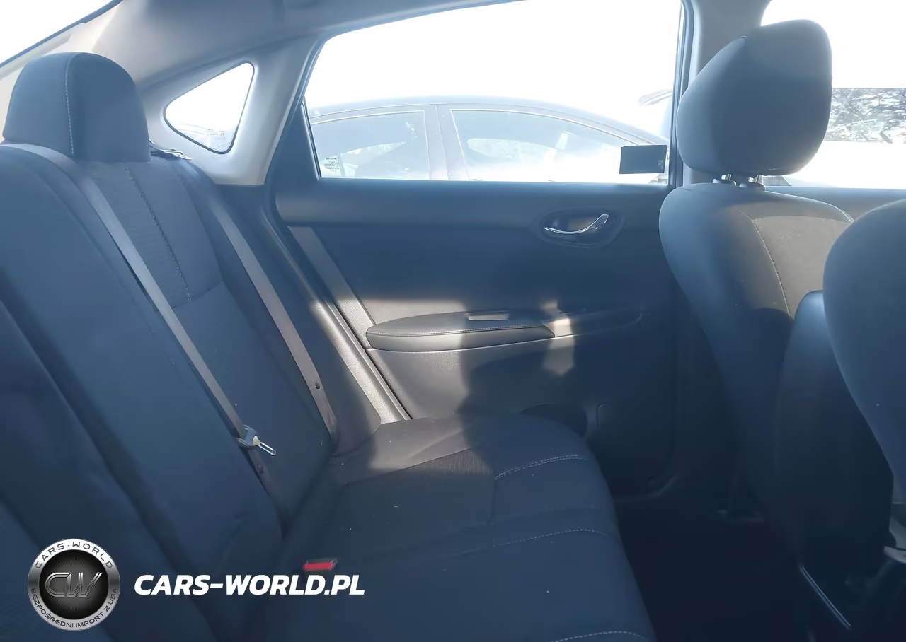 2017 Nissan Sentra S VIN:3N1AB7AP4HY382346 - 8