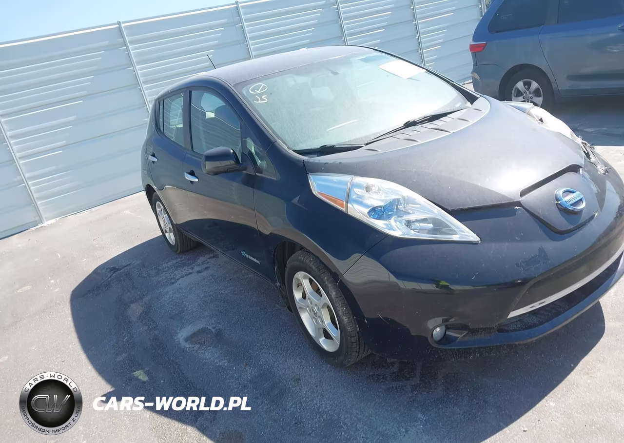 2015 Nissan Leaf S