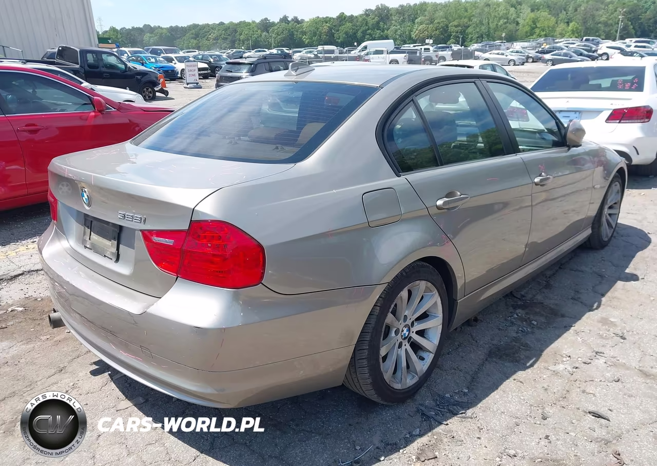 2011 BMW 328I VIN:WBAPH7C58BE674293 - 4