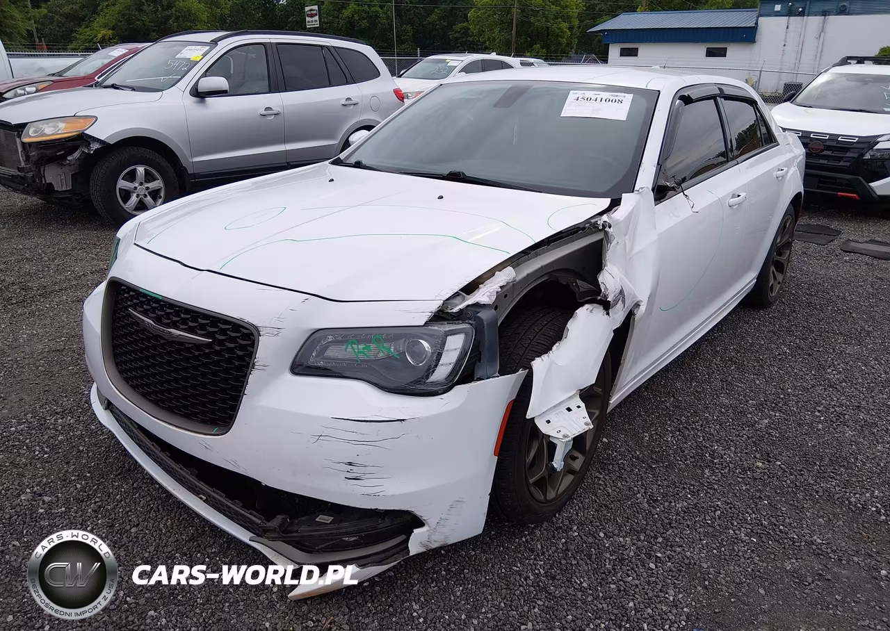 2017 Chrysler 300 300S Alloy Edition VIN:2C3CCABG0HH653380 - 6