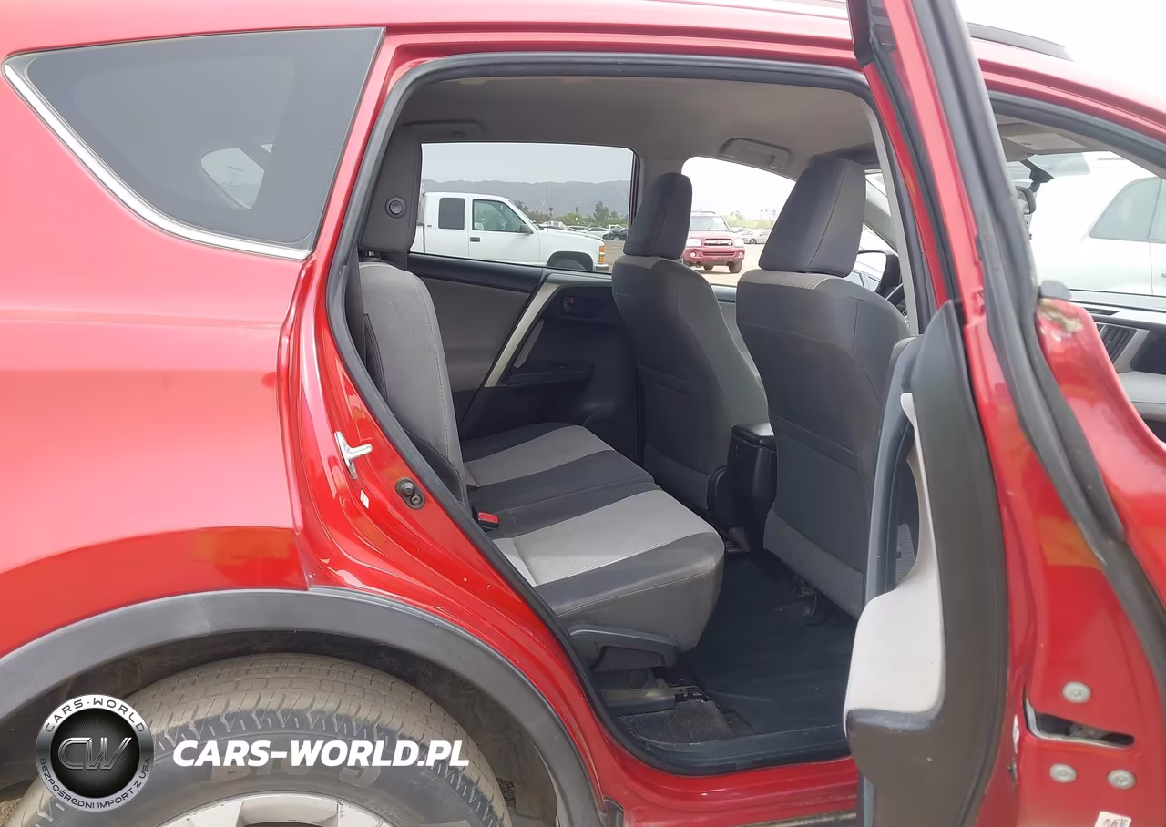 2015 Toyota Rav4 Le VIN:JTMZFREV2FJ030800 - 8