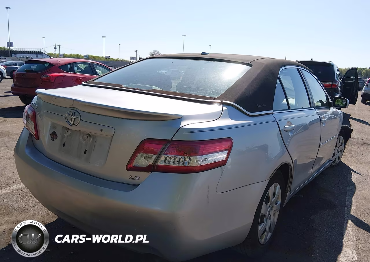 2010 Toyota Camry Le VIN:4T1BF3EK6AU057182 - 4