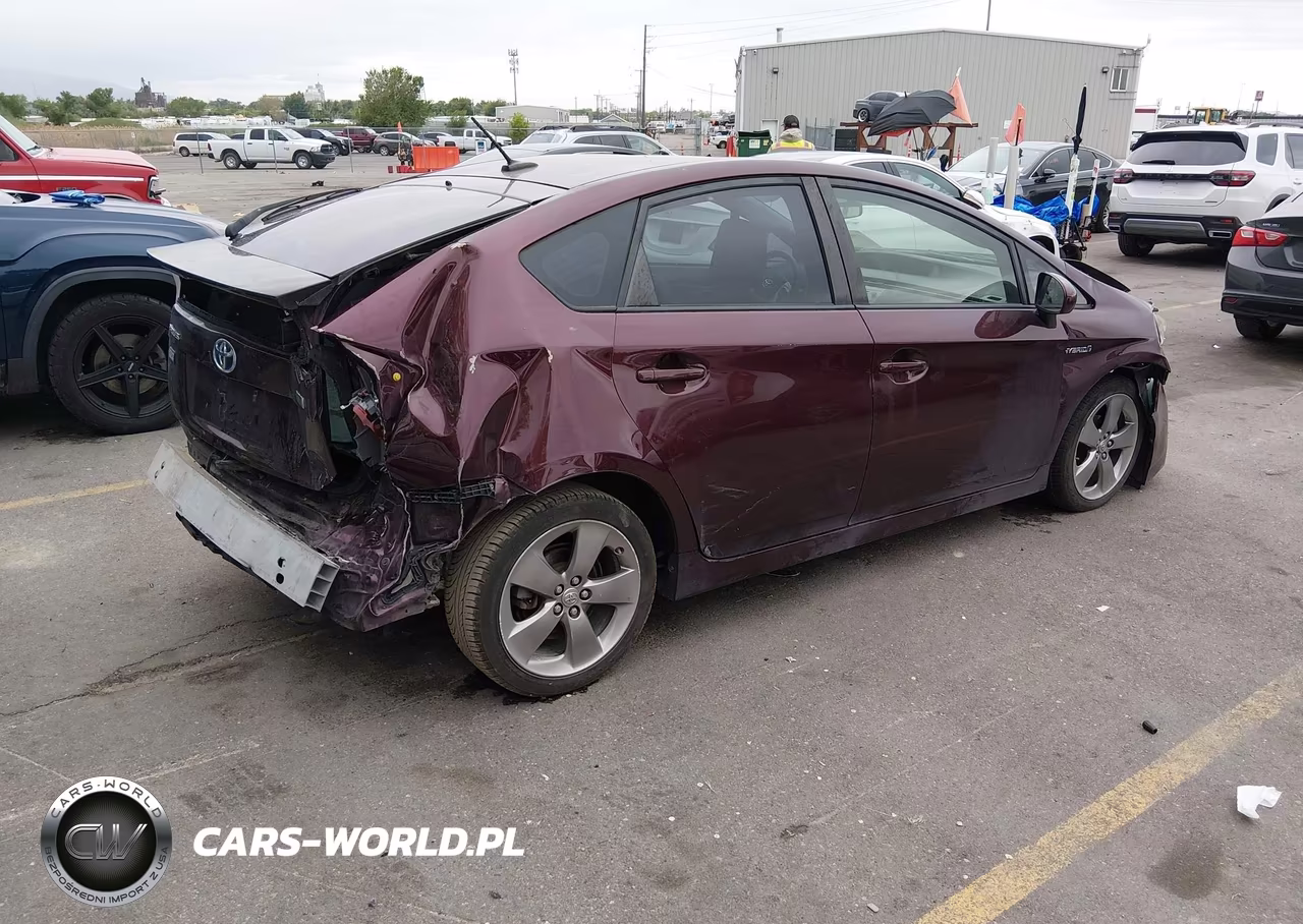 2013 Toyota Prius Three Se VIN:JTDKN3DU6D5572014 - 4