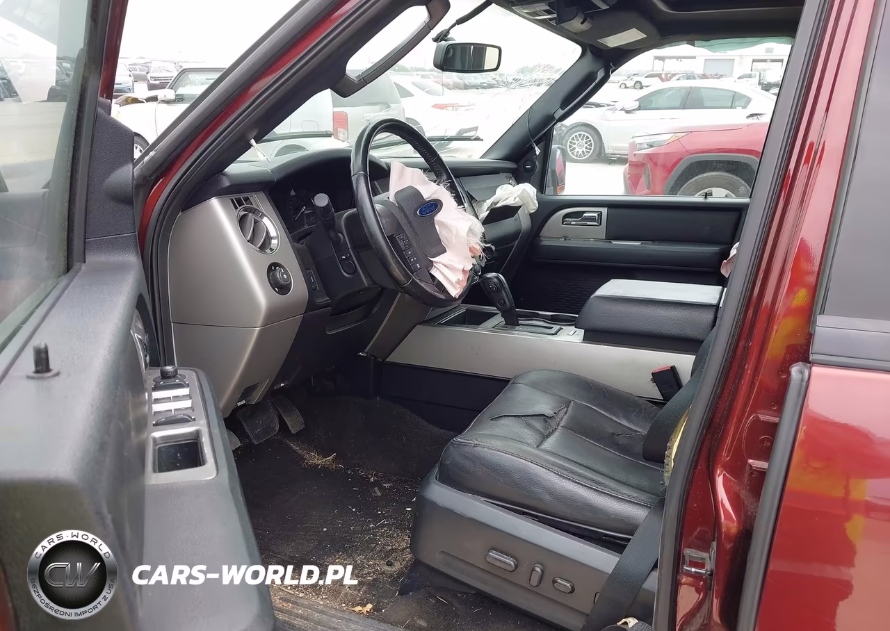 2015 Ford Expedition Xlt VIN:1FMJU1HT1FEF05422 - 5