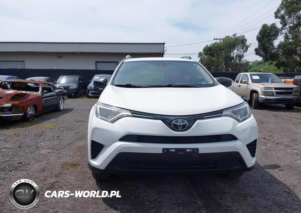 2018 Toyota Rav4 Le VIN:JTMZFREV2JJ745844 - 13