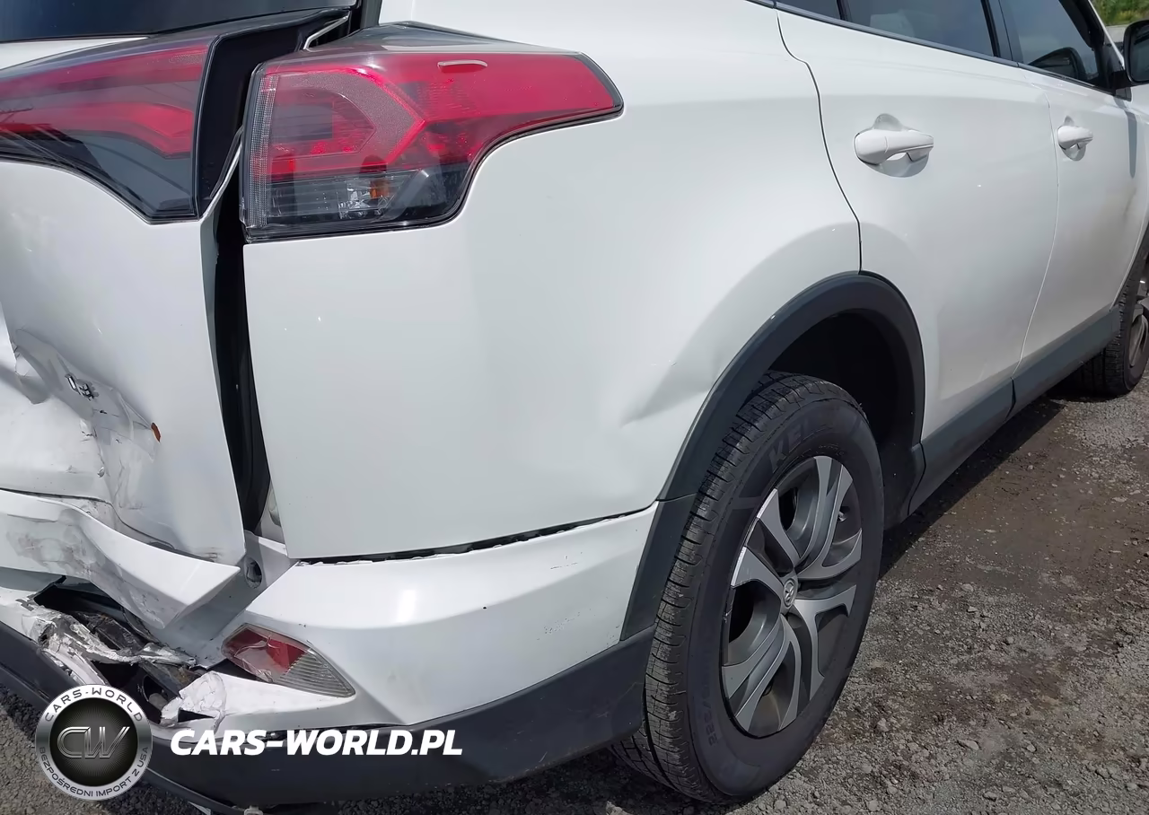2018 Toyota Rav4 Le VIN:JTMZFREV2JJ745844 - 20