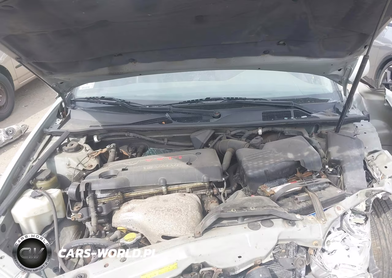 2004 Toyota Camry Le VIN:4T1BE32KX4U266291 - 10