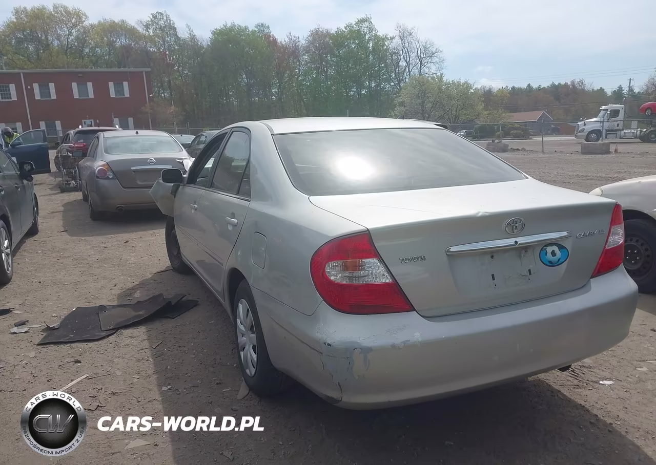 2004 Toyota Camry Le VIN:4T1BE32KX4U266291 - 3