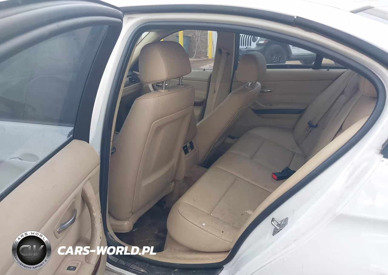 2011 BMW 328I VIN:WBAPH7C56BE850239 - 8