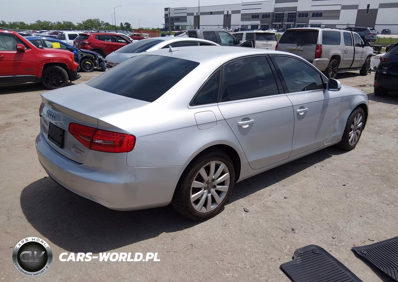 2013 Audi A4 2.0T Premium VIN:WAUAFAFLXDN010843 - 4