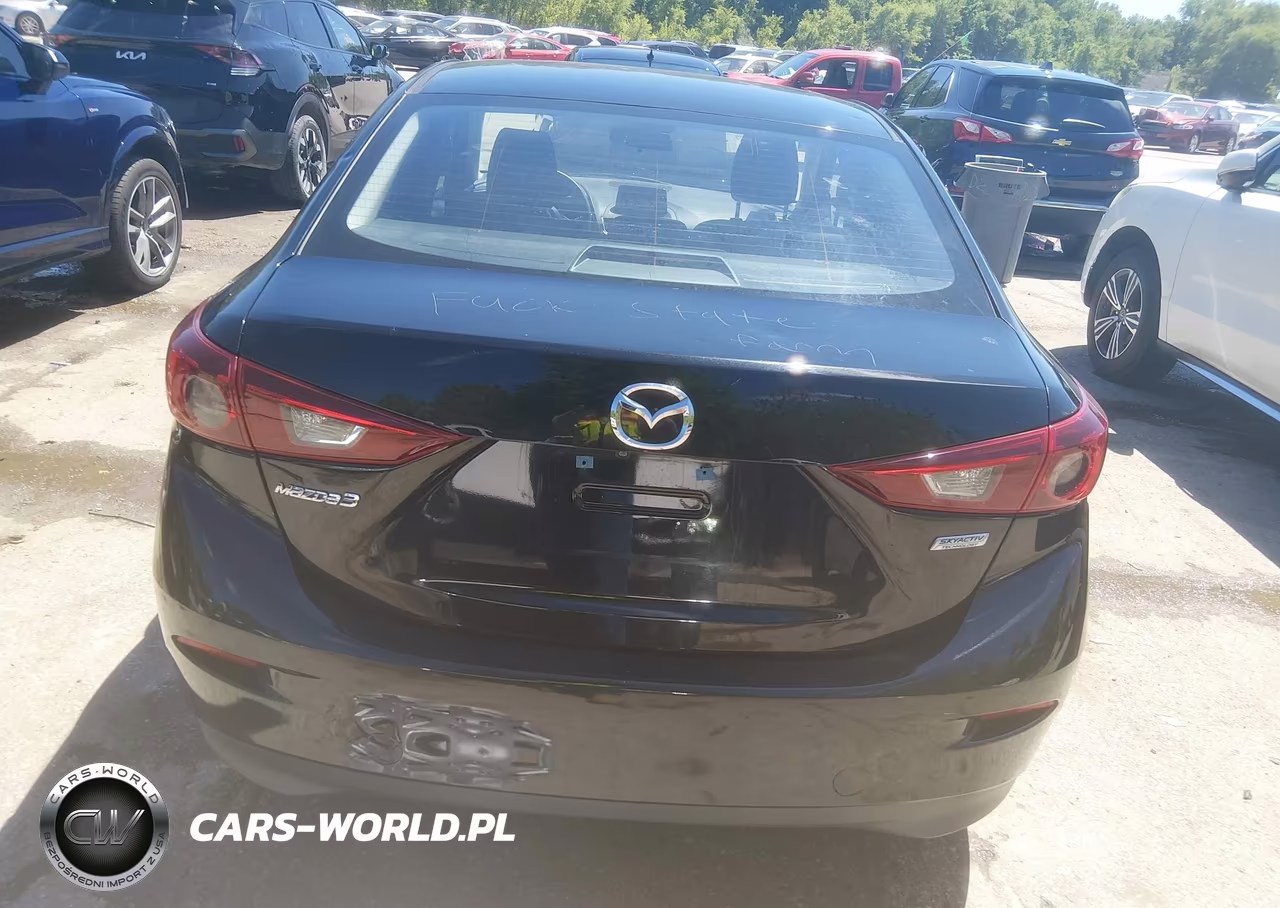 2018 Mazda Mazda3 Sport VIN:3MZBN1U79JM228551 - 16